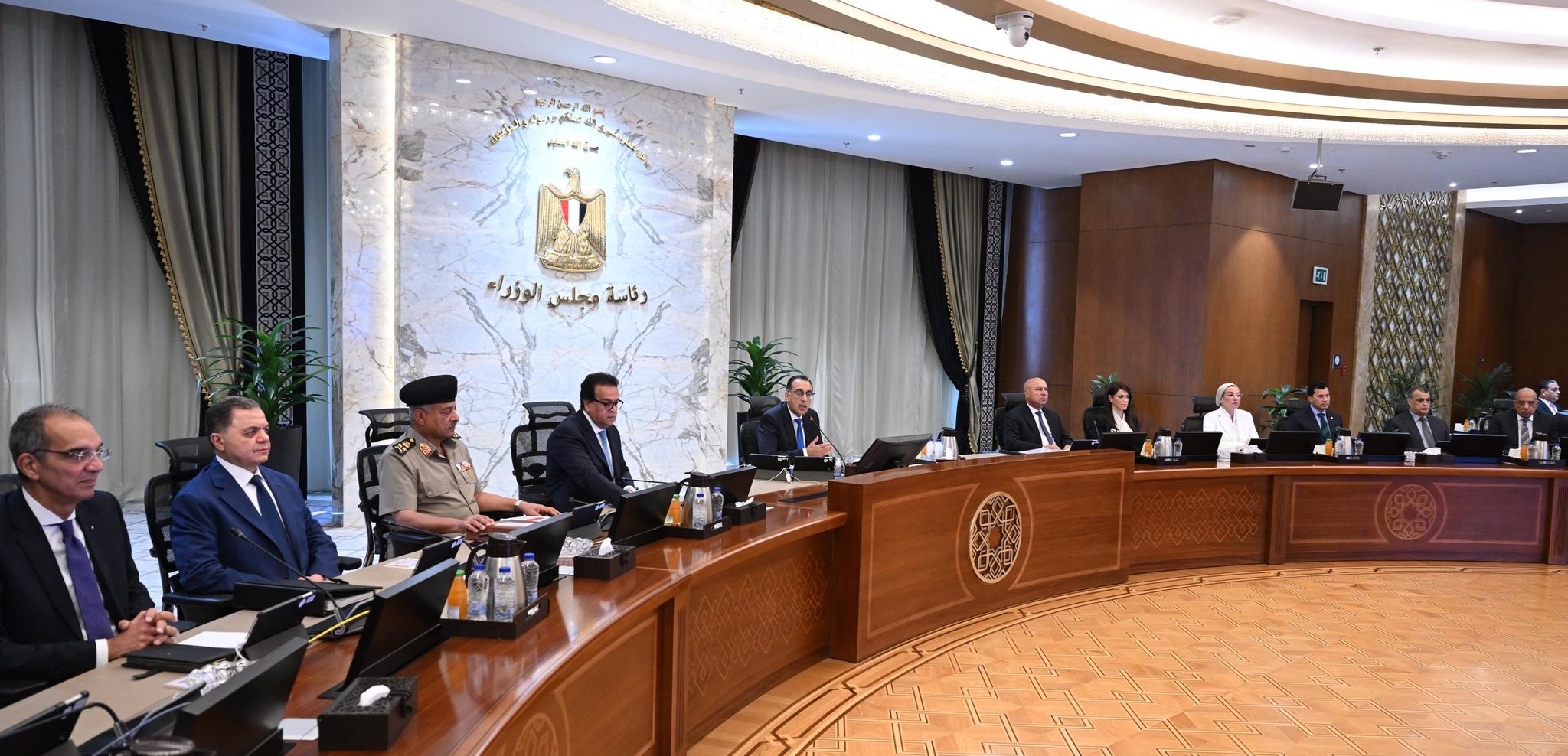 Egyptian cabinet thumbs up to 5 petroleum projects worth $200M

